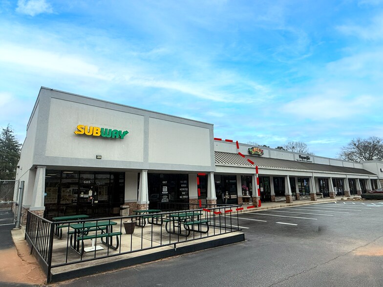 More Photos Of 685-707 Highway 3, Hampton Unknown For Lease