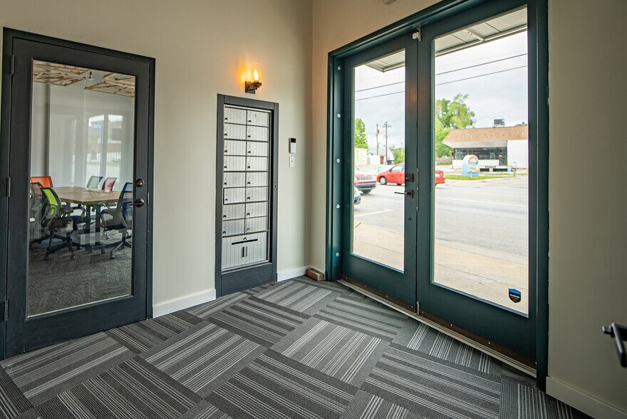 More Photos Of 1303 Central Ave, Kansas City Coworking Space