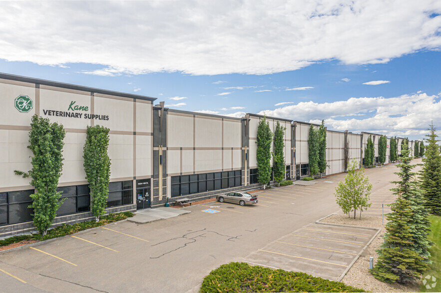 Primary Photo Of 11204-11232 186th St NW, Edmonton Warehouse For Lease