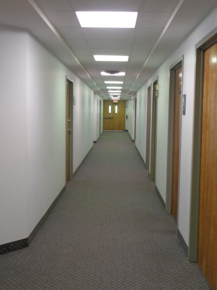More Photos Of 1717 Swede Rd, Blue Bell Office For Lease