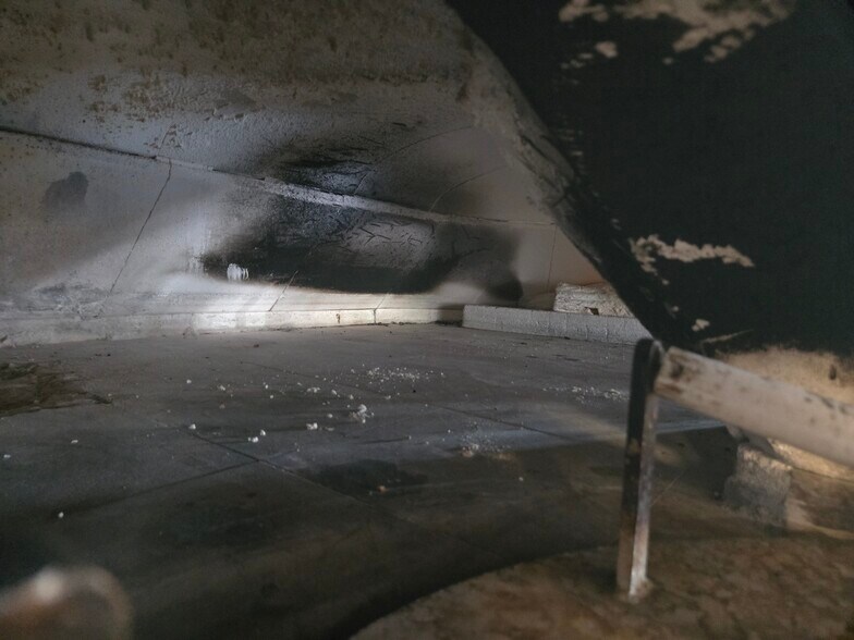 More Photos Of 4 E University Dr, Tempe Restaurant For Lease