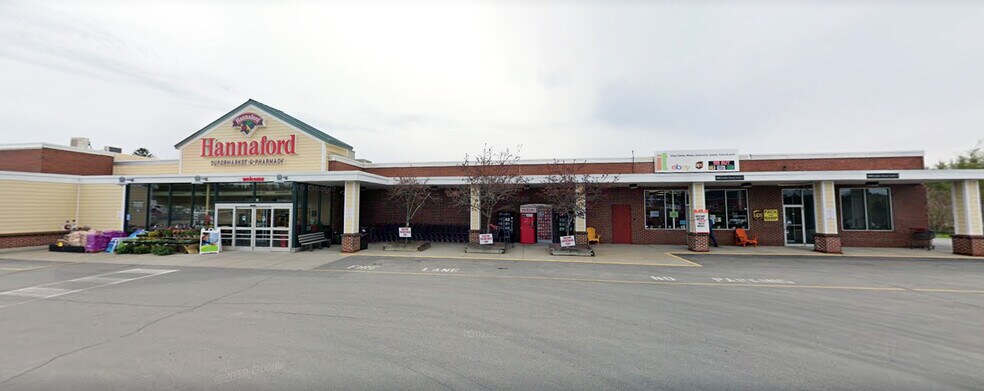 More Photos Of 149 Dublin St, Machias Storefront For Lease