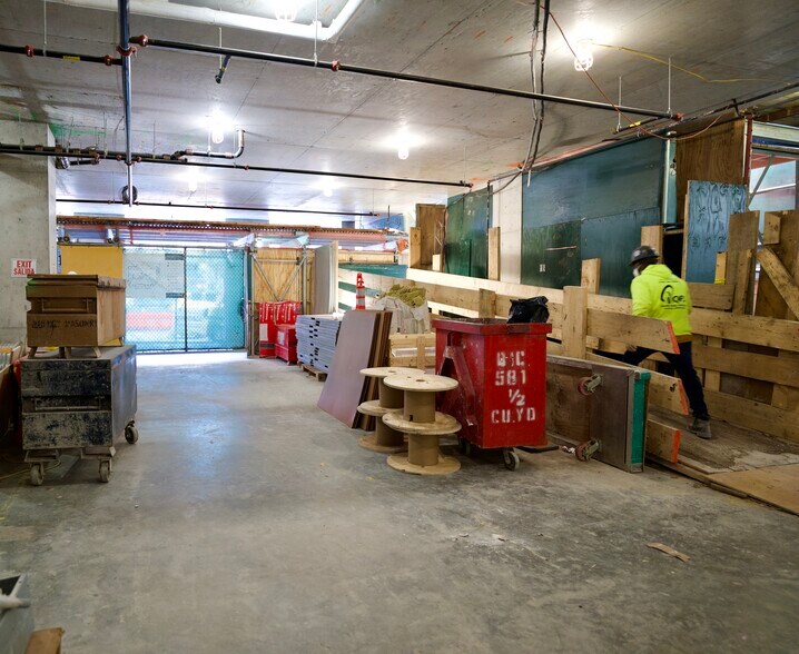 More Photos Of 2461 Broadway, New York Apartments For Lease