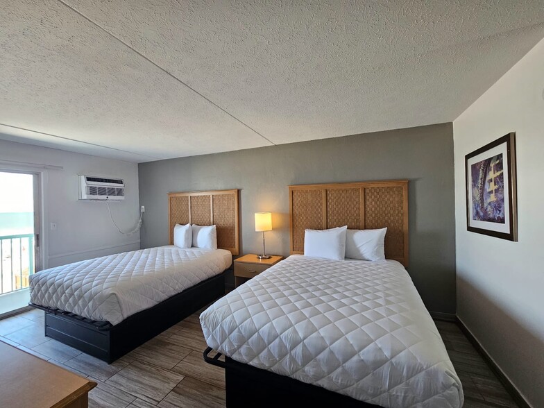 More Photos Of 1901 S Ocean Blvd, Myrtle Beach Hotel For Sale