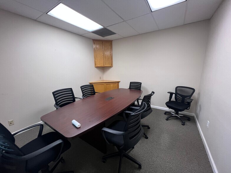 More Photos Of 1101 Standiford Ave, Modesto Medical For Lease