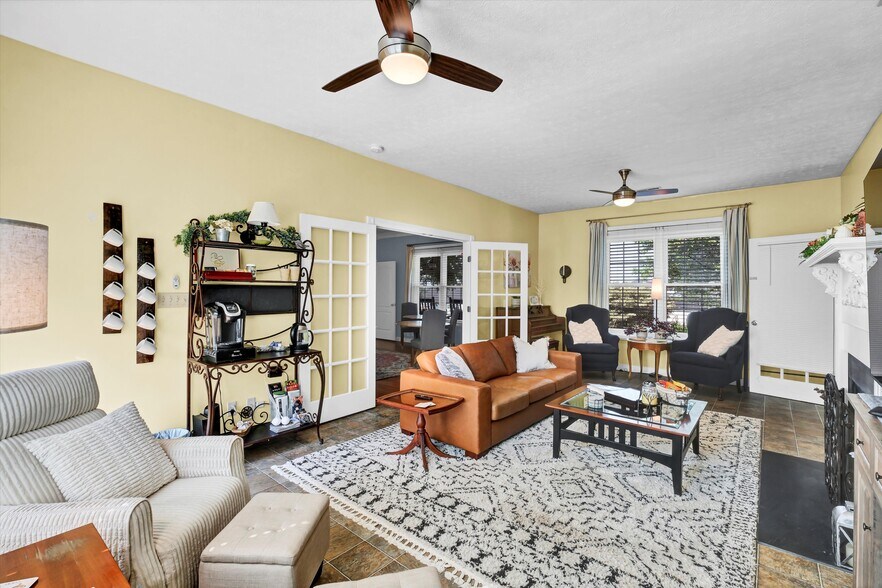 More Photos Of 110 Holy Cross Rd, Loretto Hospitality For Sale