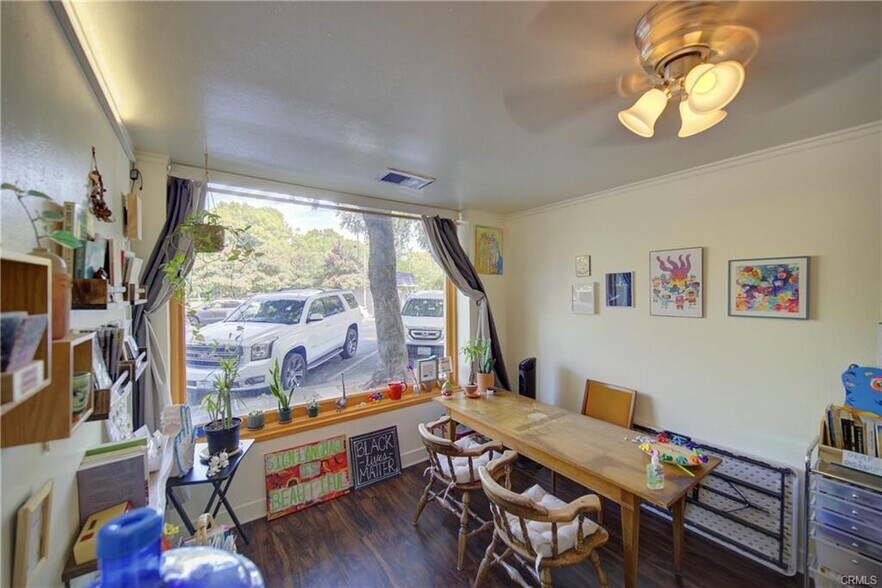 More Photos Of 105 Broadway St, Chico General Retail For Sale