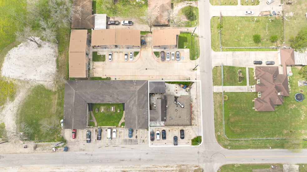 Primary Photo Of 412 S 8th St, South Houston Flex For Sale