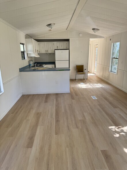More Photos Of 1055 Country Manor Ln, Elberton Manufactured Housing Mobile Home Park For Sale