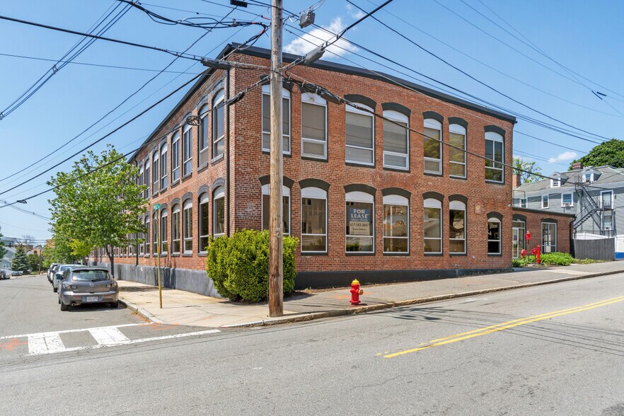 Primary Photo Of 67 Maplewood St, Malden Office For Lease