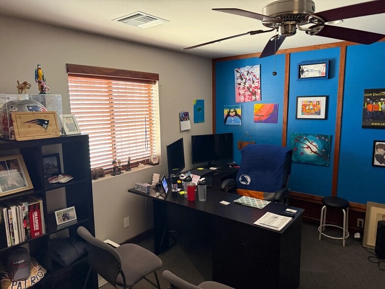 More Photos Of 414 S Grand Ave, Mesa Warehouse For Lease