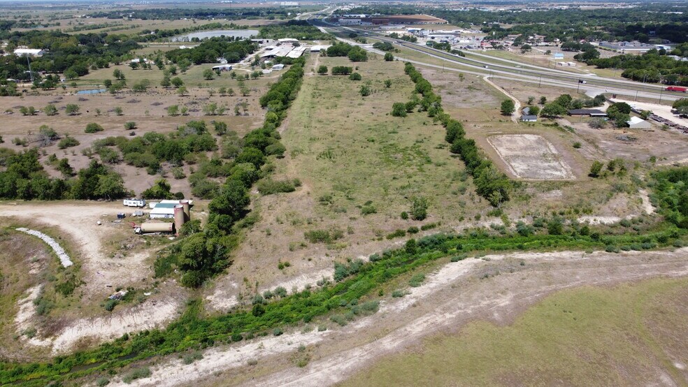 More Photos Of 1801 S Mechanic St, El Campo Land For Sale