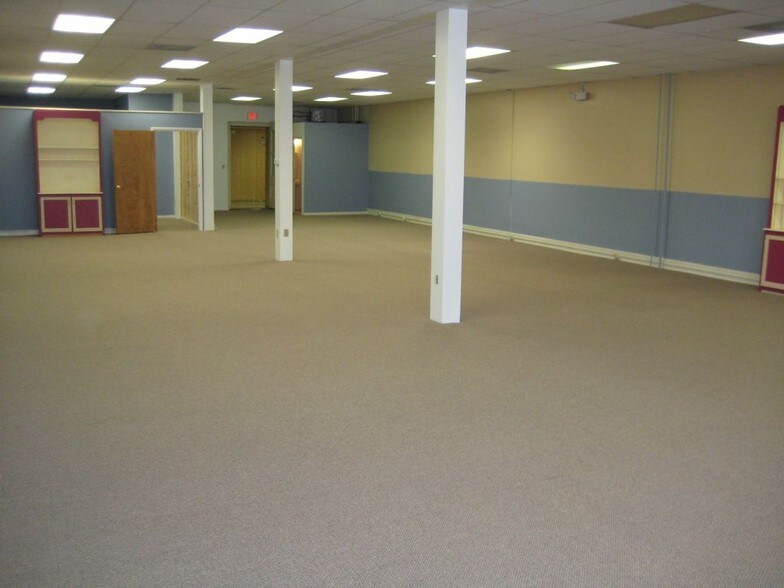 More Photos Of 61-65 E Main St, Westminster Office For Lease
