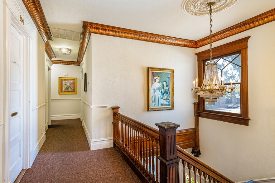 More Photos Of 307 E Chapman Ave, Orange Office For Sale