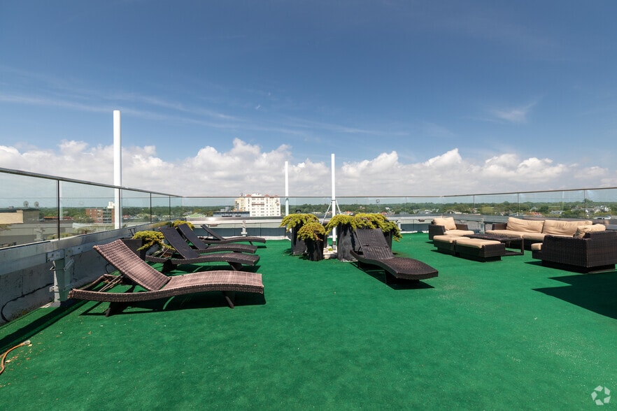 More Photos Of 200 Deal Lake Dr, Asbury Park Apartments For Sale