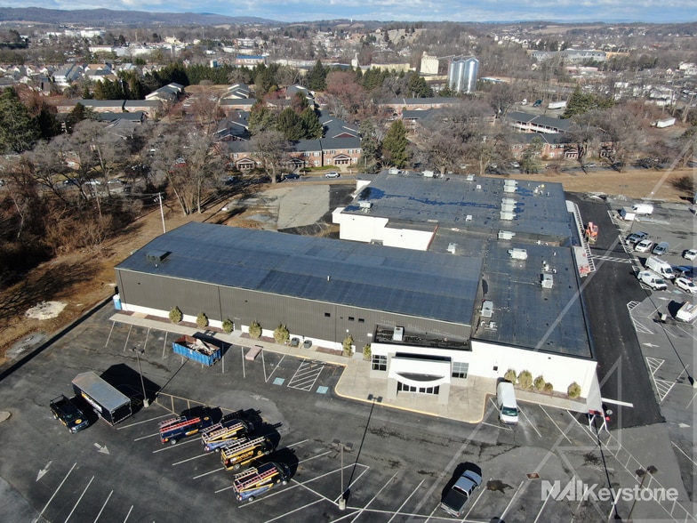 Primary Photo Of 172 Shillington Rd, Sinking Spring General Retail For Lease