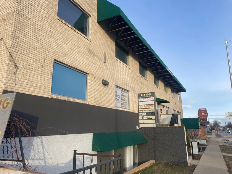 More Photos Of 6114 W Capitol Dr, Milwaukee Medical For Sale