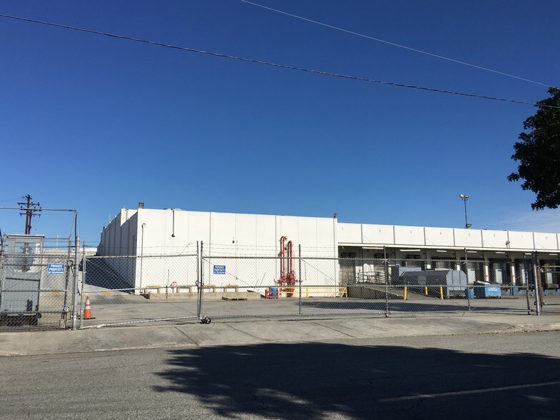 More Photos Of 2900-2905 Ayers Ave, Vernon Food Processing For Lease