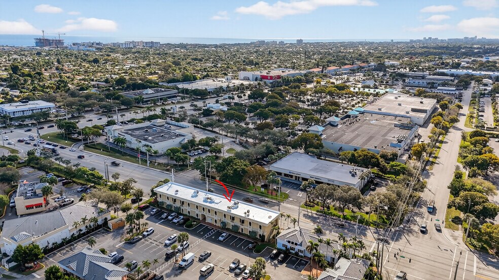 More Photos Of 665 SE 10th St, Deerfield Beach Medical For Sale