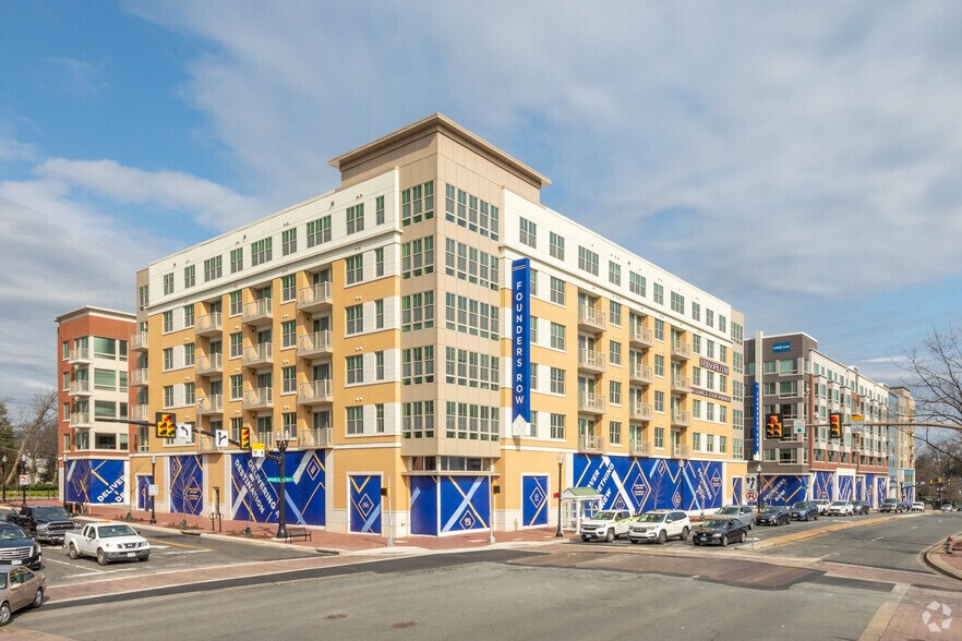 More Photos Of 916 W Broad St, Falls Church Coworking Space