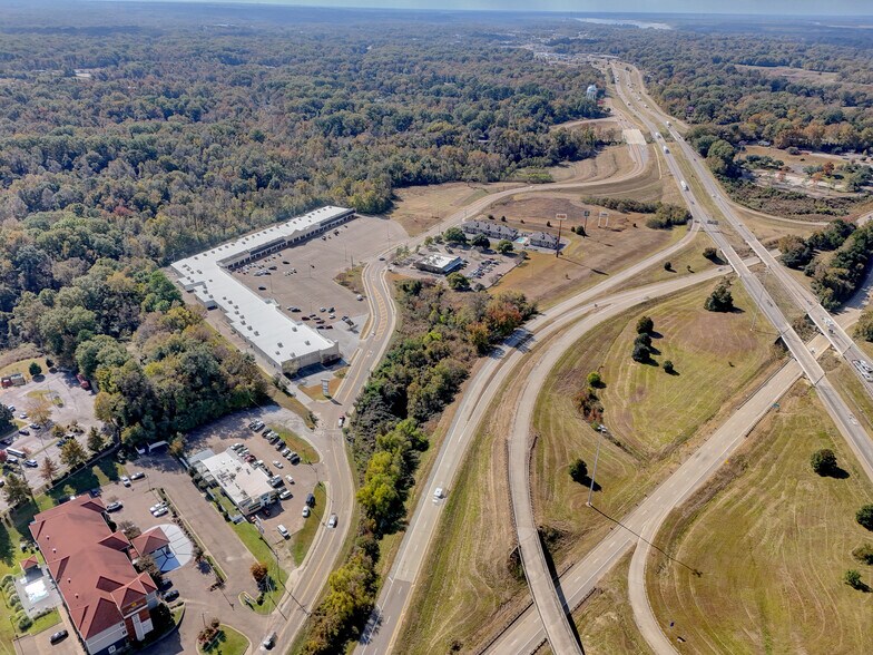 More Photos Of 3955 Clay St, Vicksburg Land For Sale