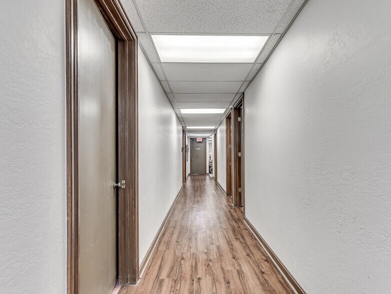 More Photos Of 325 Dean A Mcgee Ave, Oklahoma City Office For Sale
