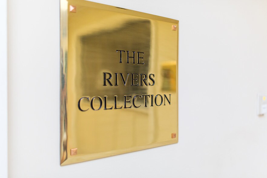 More Photos Of 40 Calhoun St, Charleston Office For Lease