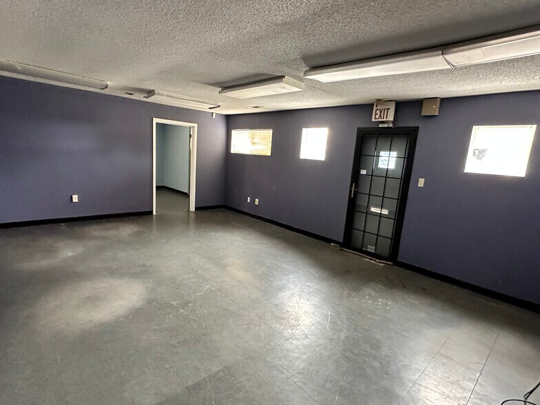 More Photos Of 620 Sevier St, Memphis Office For Sale
