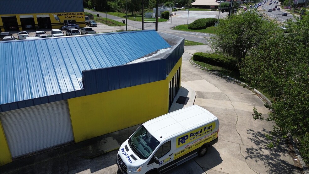 More Photos Of 569 Blanding Blvd, Orange Park Freestanding For Sale