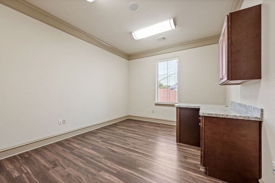 More Photos Of 4603 Colleyville Blvd, Colleyville Office For Sale