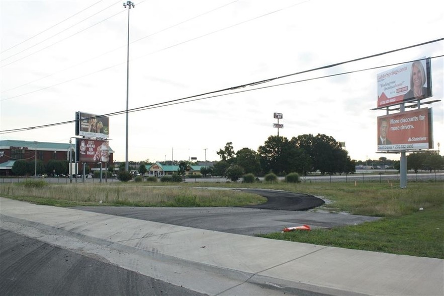 Primary Photo Of 340 Three Springs Rd, Bowling Green Land For Sale