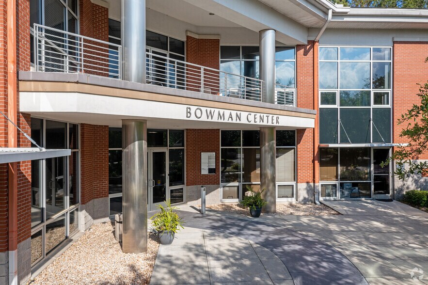 More Photos Of 1156 Bowman Rd, Mount Pleasant Medical For Lease