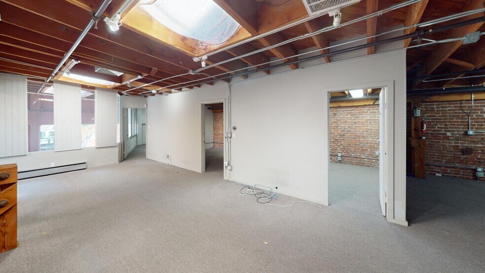More Photos Of 1015 Battery St, San Francisco Office For Lease