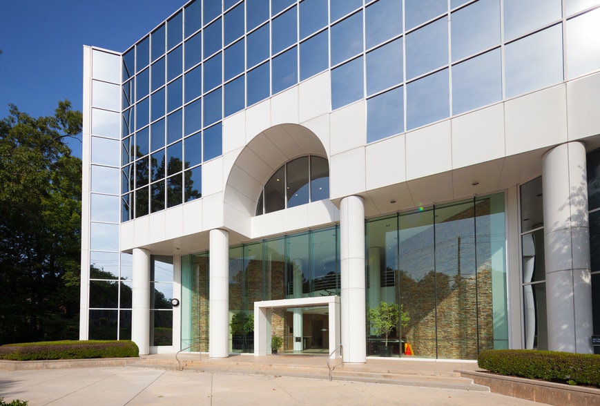 More Photos Of 4360 Chamblee Dunwoody Rd, Atlanta Office For Lease