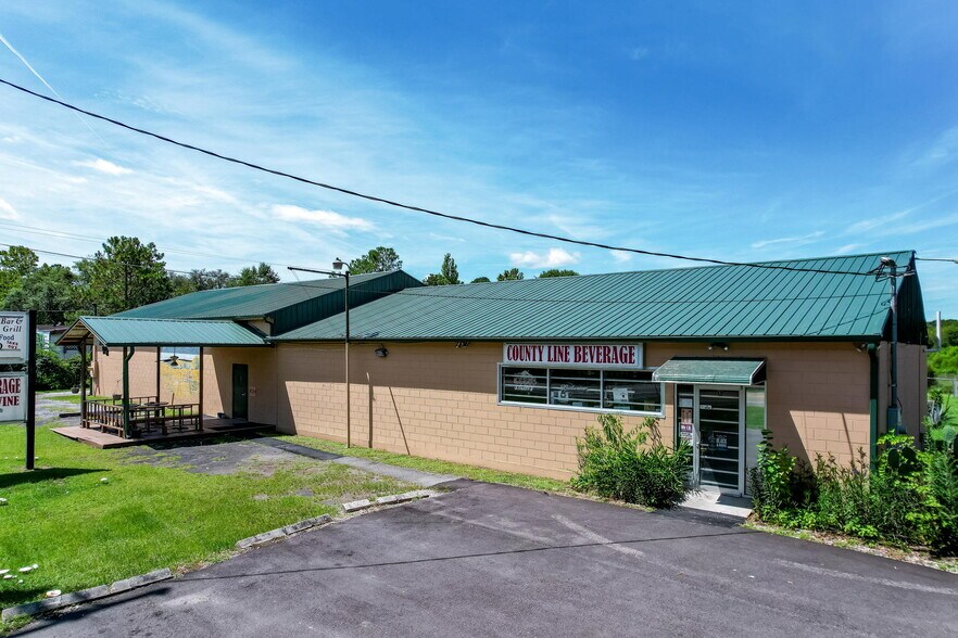 Primary Photo Of 2805 Fort Argyle Rd, Bloomingdale Bar For Sale
