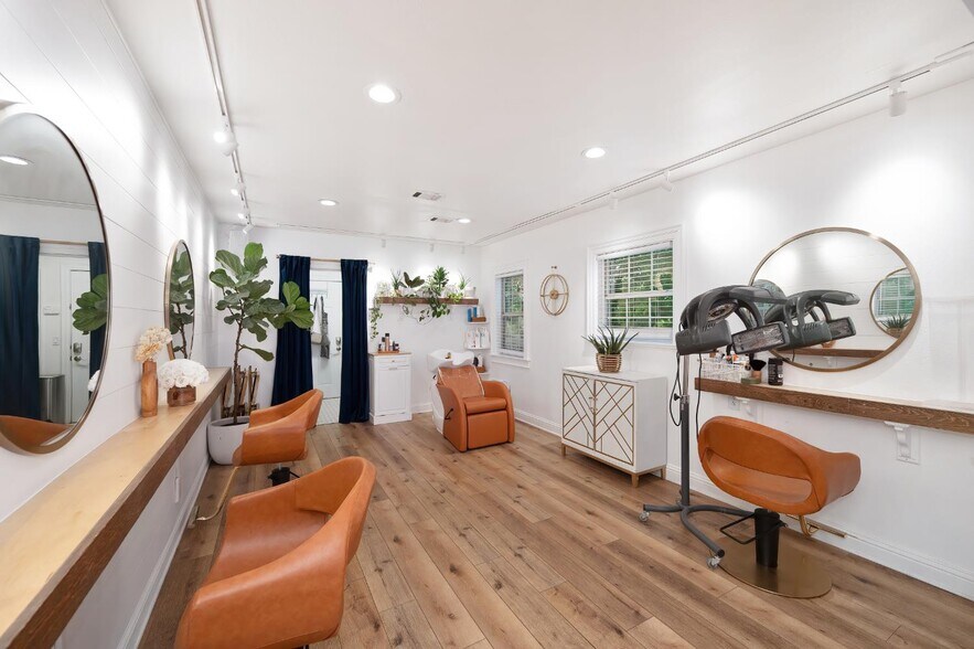 More Photos Of 512 Riley St, Folsom Office For Sale