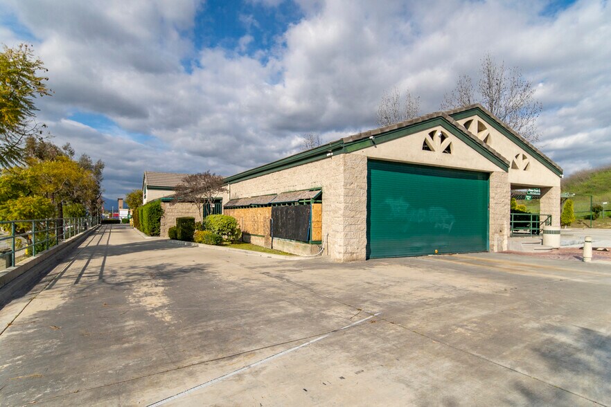More Photos Of 1600 Stoner Creek Rd, City of Industry Carwash For Lease