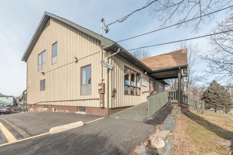 More Photos Of 55 Foxhall Ave, Kingston Office For Sale