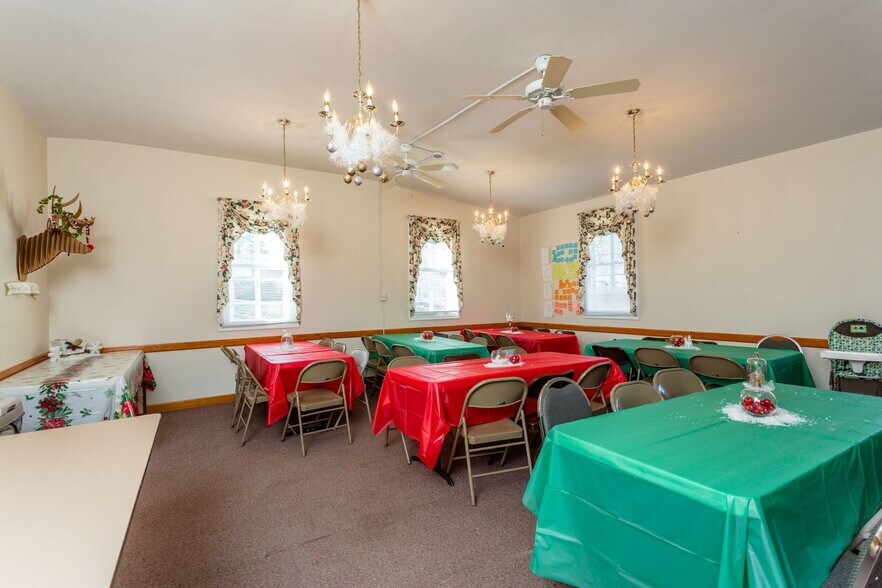 More Photos Of 2408 Hickory St, Staunton Religious Facility For Sale