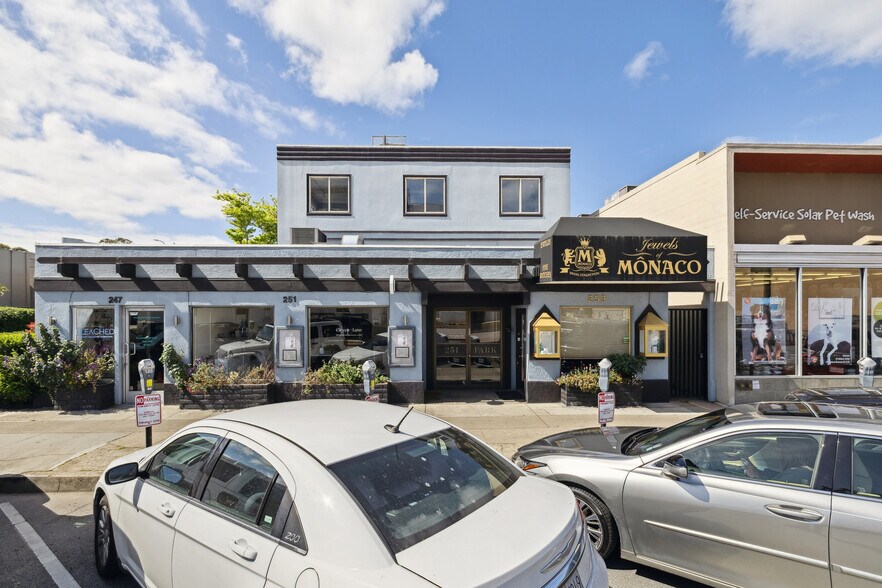 More Photos Of 251 Park Rd, Burlingame Loft Creative Space For Lease