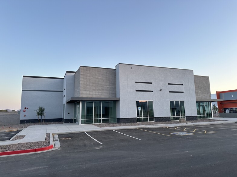 More Photos Of 7303 S Hawes Rd, Mesa Unknown For Lease