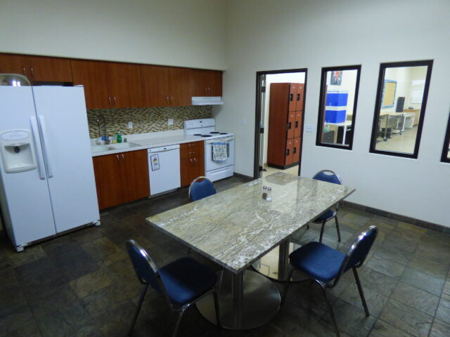 More Photos Of 1400-1410 W Grand Ave, Grover Beach Freestanding For Lease