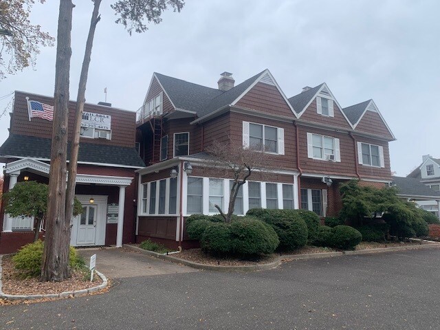 More Photos Of 250 Washington St, Toms River Loft Creative Space For Lease