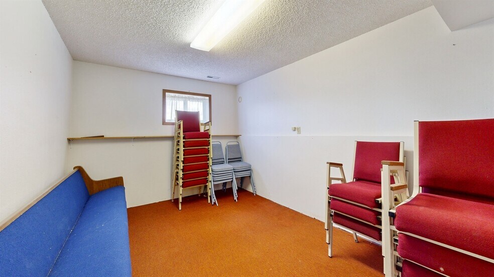 More Photos Of 554 Country Way N, Kalispell Religious Facility For Sale
