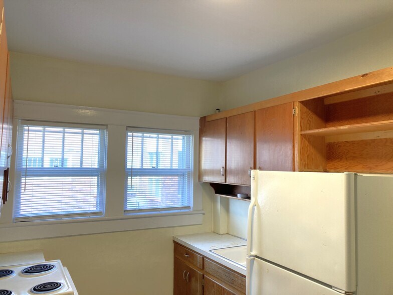 More Photos Of 1401 Leighton Ave, Anniston Apartments For Sale