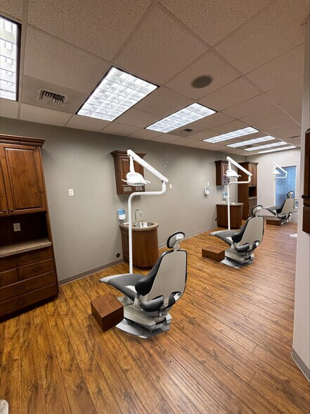 More Photos Of 9205-9209 W State St, Boise General Retail For Sale