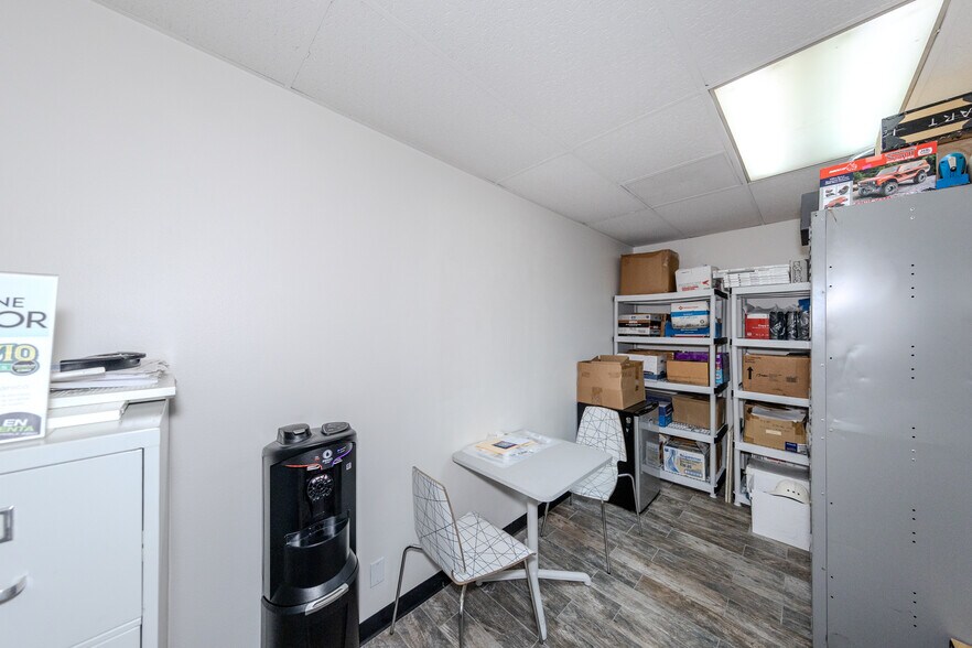 More Photos Of 6407-6419 Alondra Blvd, Paramount Warehouse For Sale