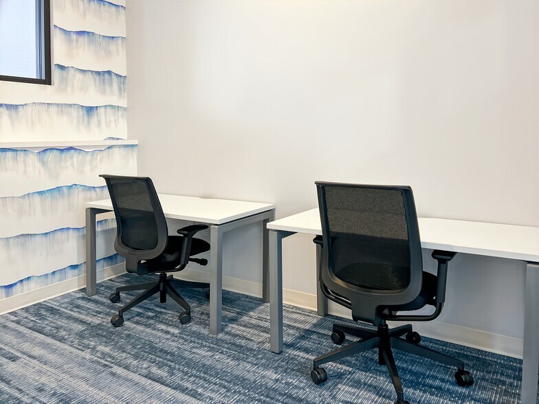 More Photos Of 3117 Whiting Ave, Charlotte Coworking Space