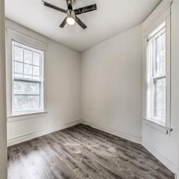 More Photos Of 1722 Waverly Pl, Saint Louis Apartments For Sale