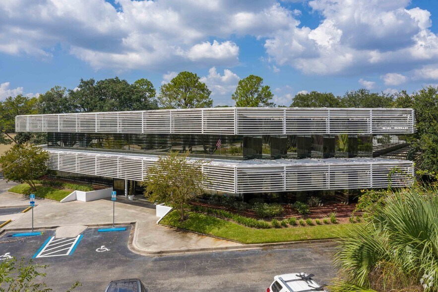 More Photos Of 4215 Southpoint Blvd, Jacksonville Medical For Lease